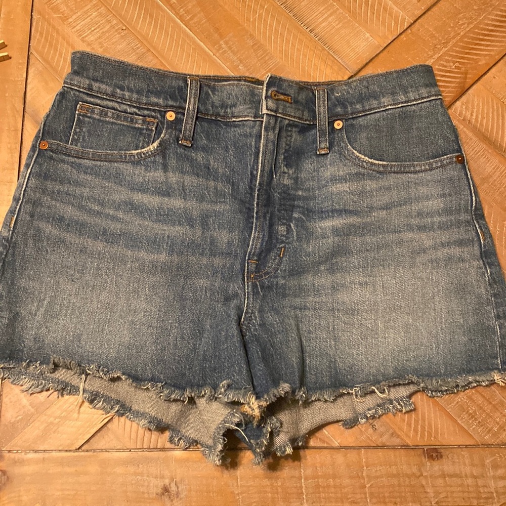 Madewell the perfect Jean short size 30